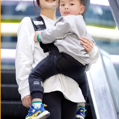 抱っこ紐 街歩き楽々 ヒップシートキャリア