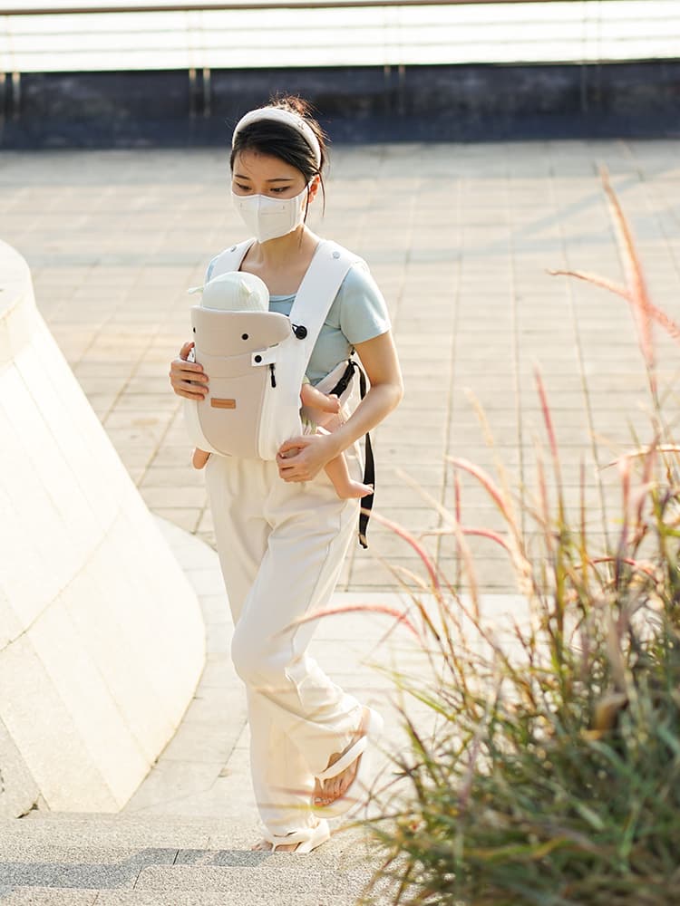 抱っこ紐 新生児対応全月齢快適ベビーキャリア