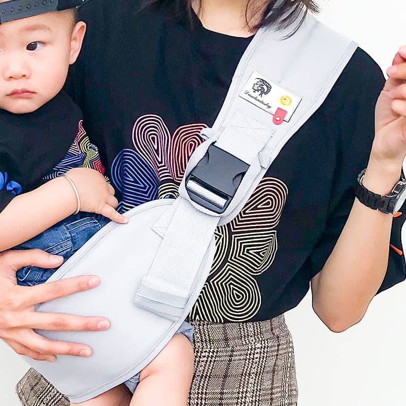 抱っこ紐 コンパクト収納できる軽量ベビースリング